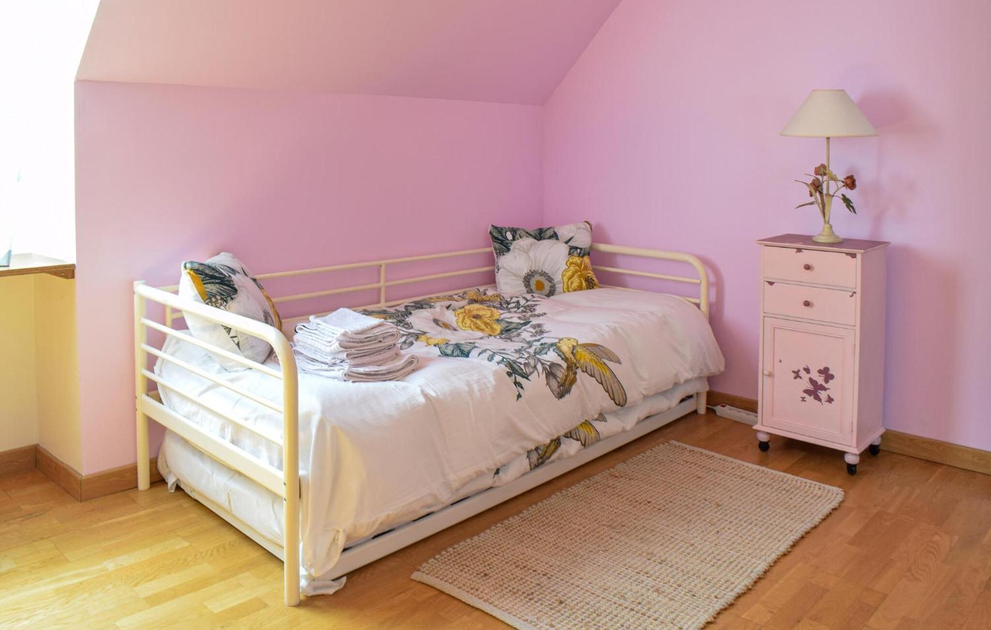 Nice Apartment In Le Mesnil-Esnard With Wifi Екстер'єр фото