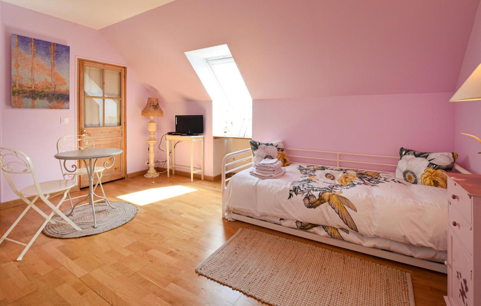 Nice Apartment In Le Mesnil-Esnard With Wifi Екстер'єр фото